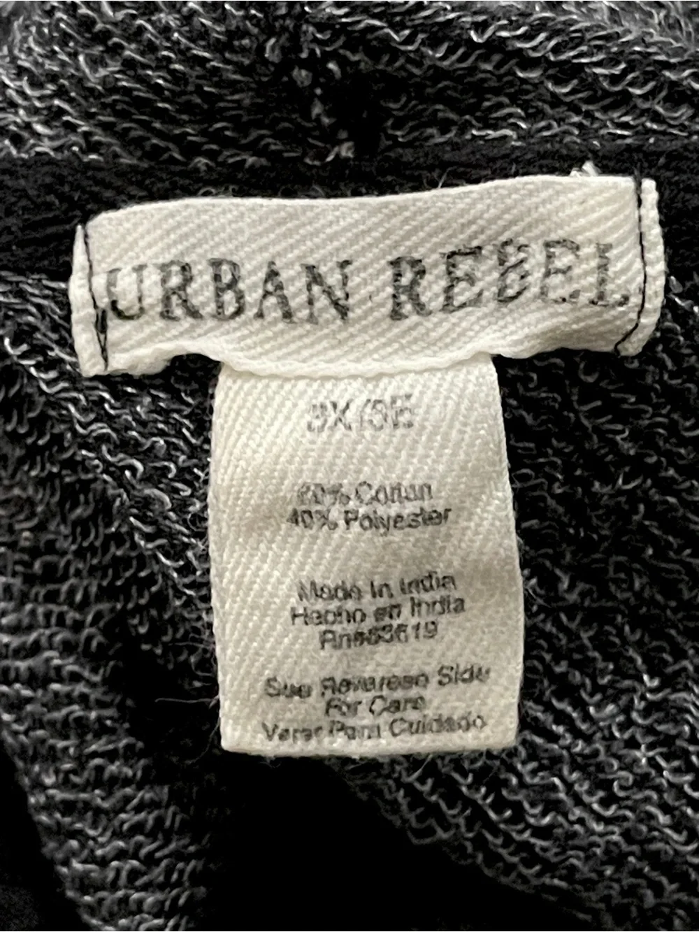 3x Distressed Hoodie, Torn Look Black Pullover Urban Rebel Sweatshirt, Comfy M/F